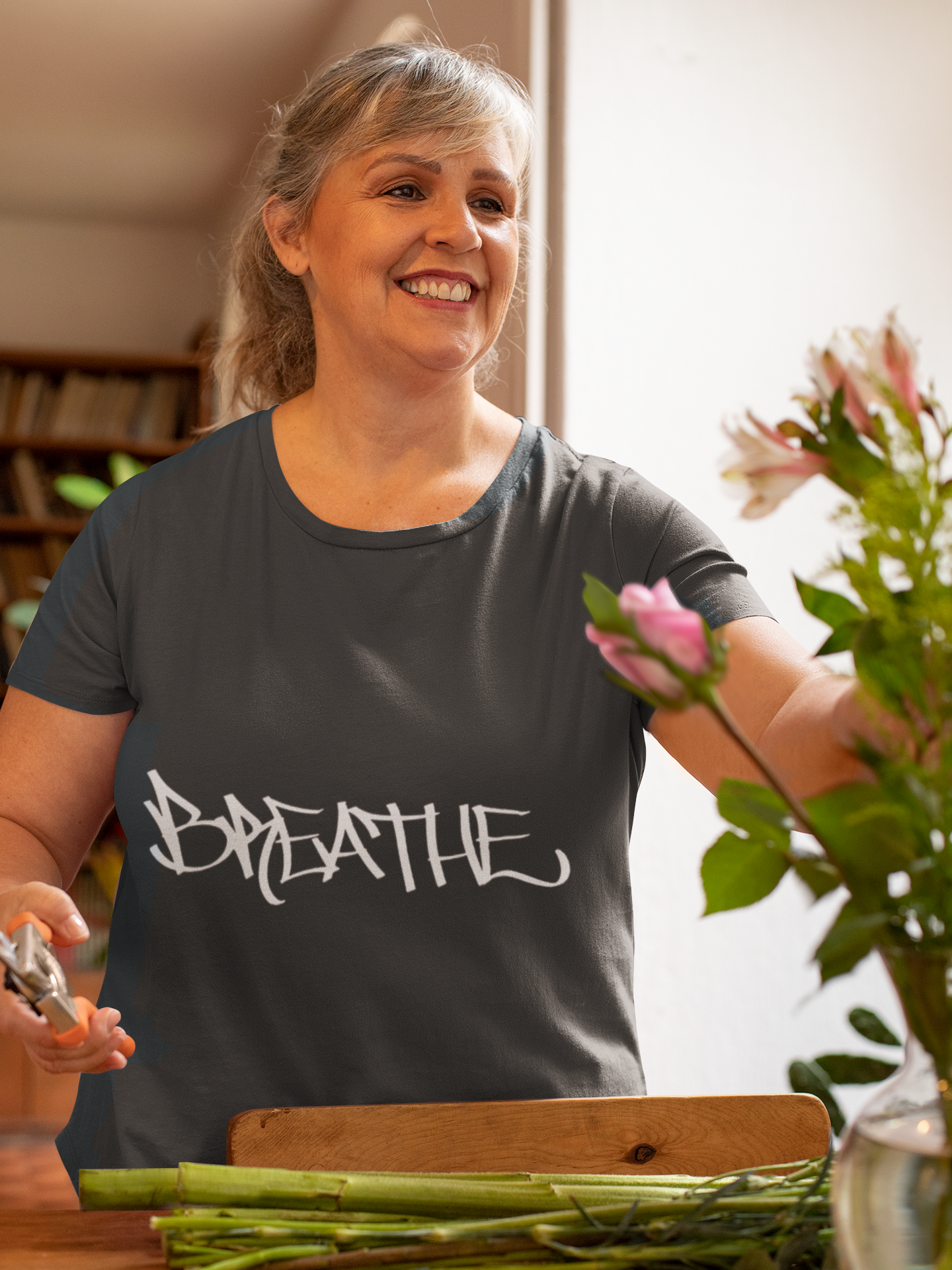 BREATHE WOMEN'S (HAND DRAWN) - BLACK
